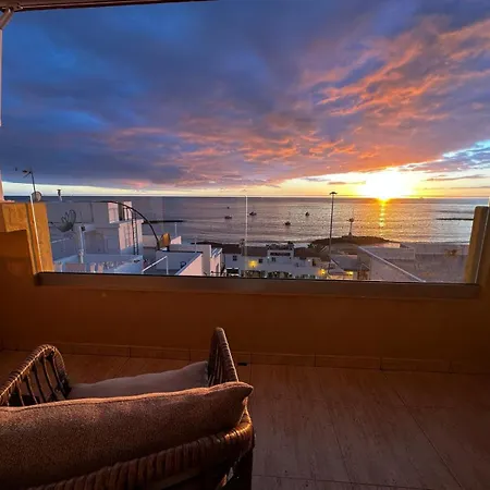 Casa Mou 2 Vistas Al Mar דירה *